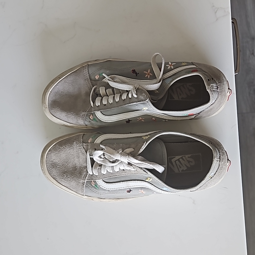 Womens Vans shoes